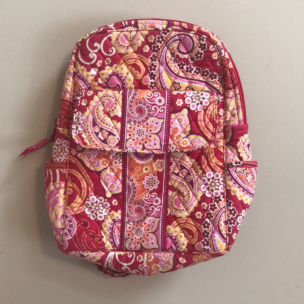 🌹Vera Bradley red paisley stamped backpack
